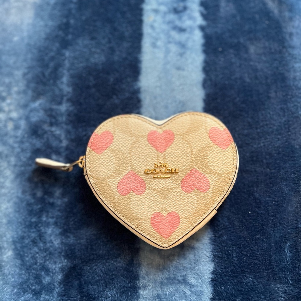 Coach Heart Pouch